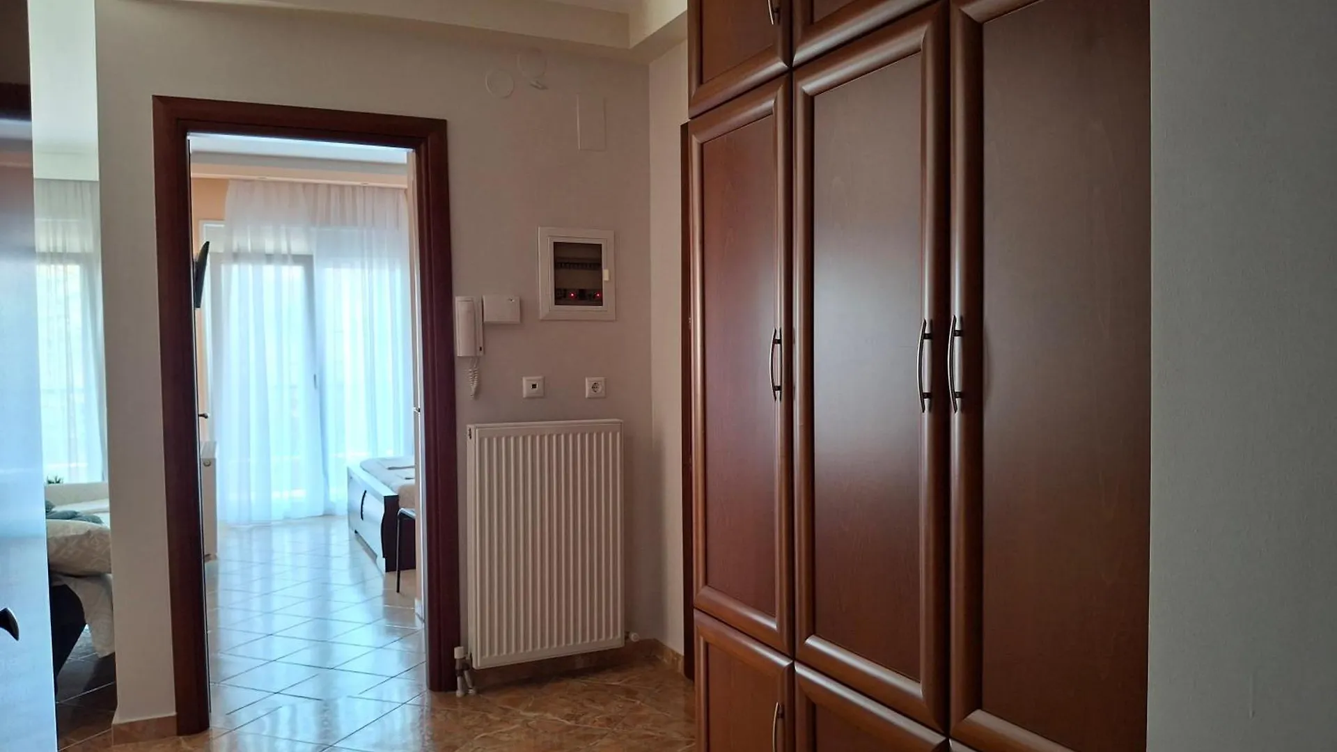Apartment Aurora - Close To Macedonia Airport Kardia